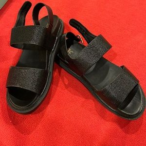 BORN IN CALIFORNIA Black “vegan” pebble leather